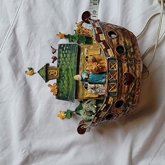 KURT S. ADLER Noah’s Ark Metal Night Light Home Table Top Bible Ship Boat Decor - Picture 17 of 17